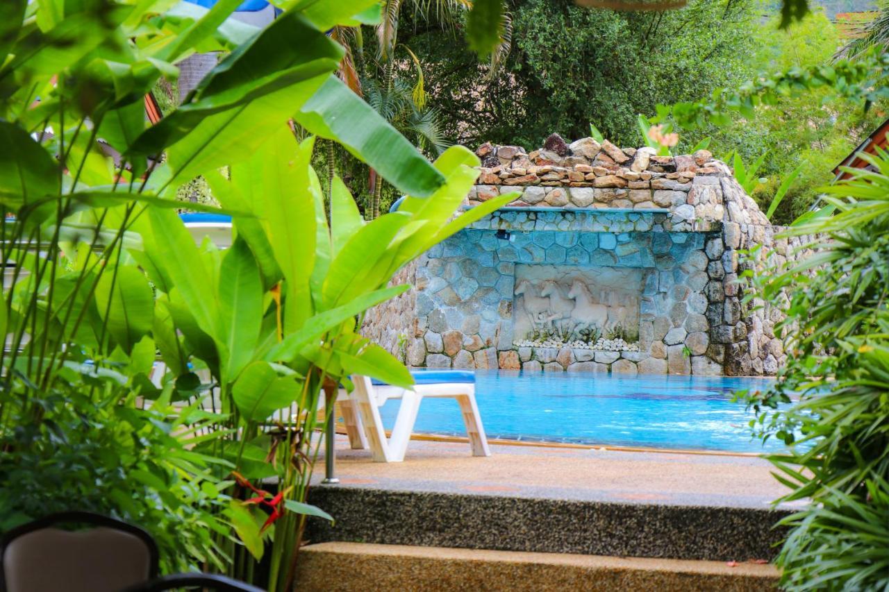 Andaman Seaside Resort Bangtao Beach Bang Tao Beach  Exterior photo